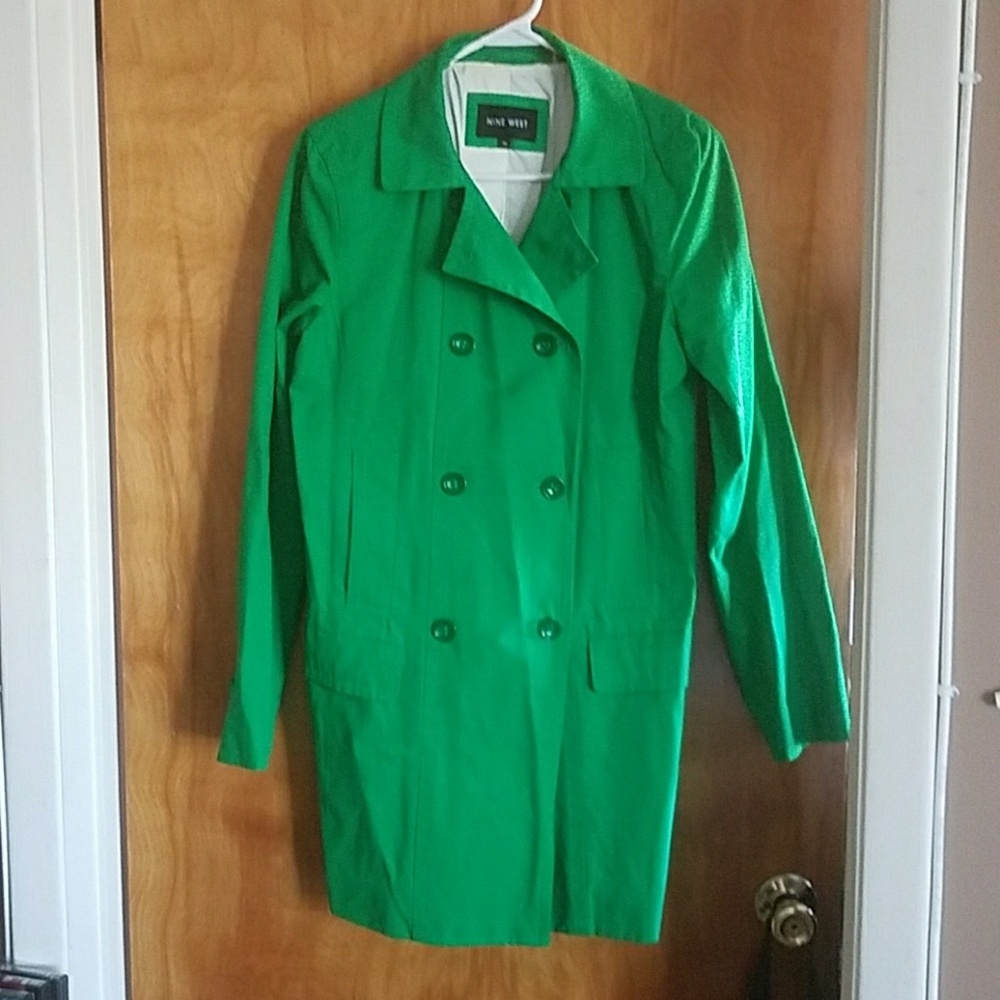 Rain coat